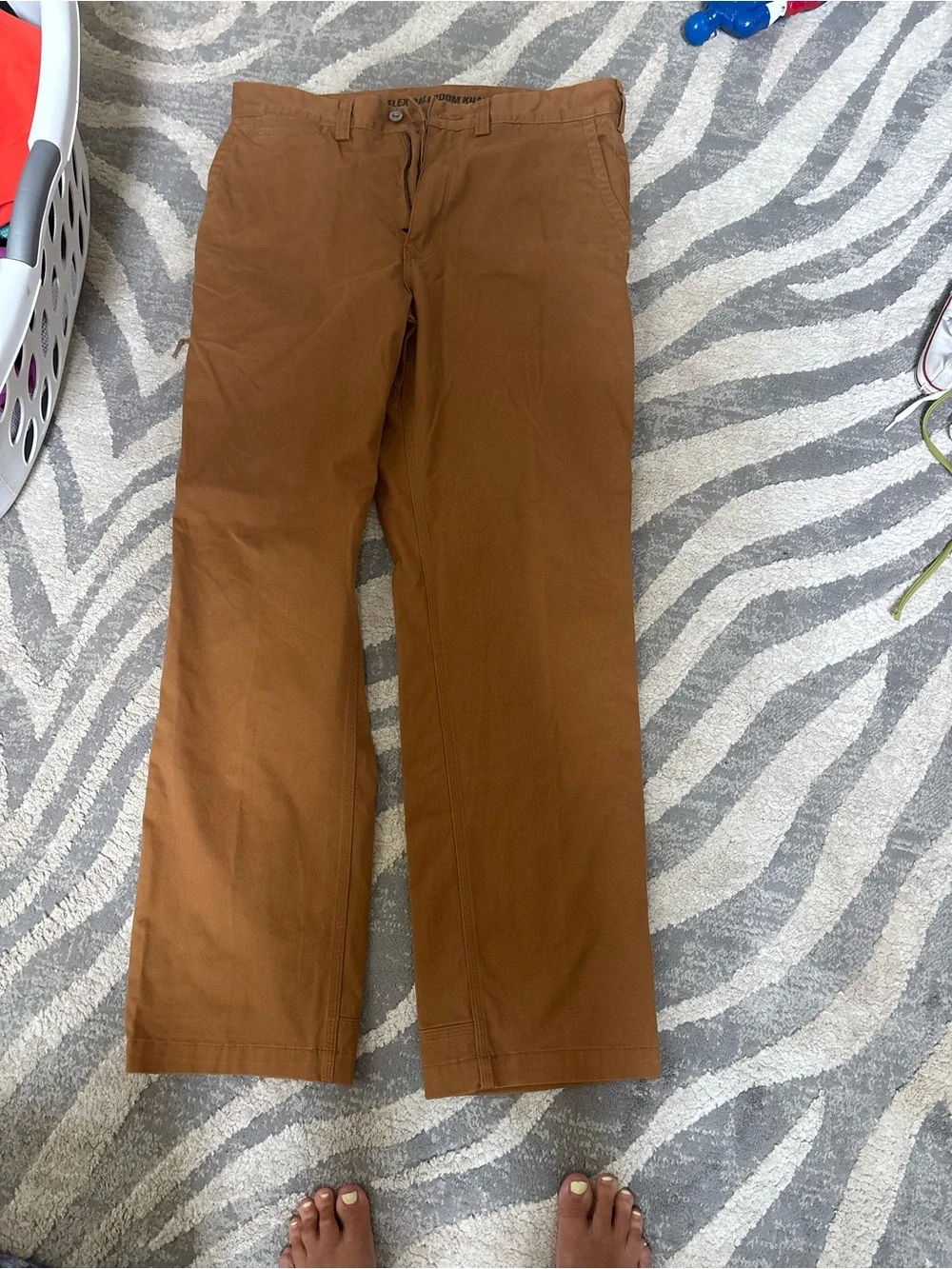 Duluth Trading Co Brown Straight-Leg Chinos